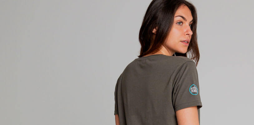 ropa antimosquitos mujer